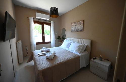 Unick Seaview Luxury Living - Photo 15