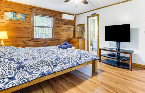 Long Pond Log Cabin with Hot Tub Soaks and Outdoor Fun - Foto 9