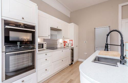 Classy private spacious flat - Foto 52