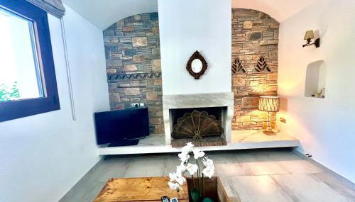 2 bedroom self-contained apartment and swimming pool at Palm Tree Villa - Foto 5