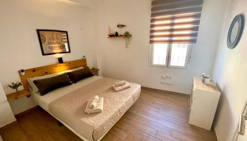 GATU Casa Muse junto a la playa, vista al mar, aire acc, terraza, wifi y chimenea " Preferente mayores de 21 años y familias " - Foto 4