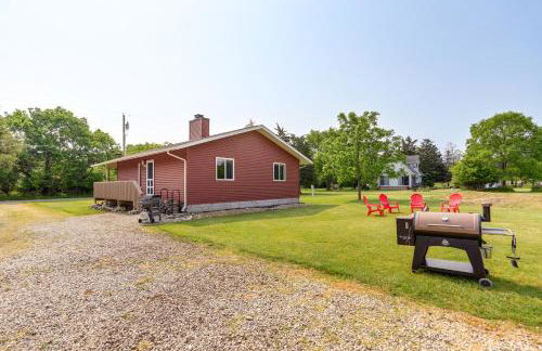 Walk to Lake Kelleys Island Gem with Deck! - Foto 24