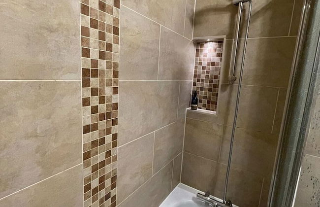 Chic Victorian Flat in Private Estate - Mile End! - Foto 16