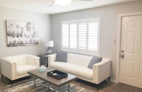 Modern Apartment - 1 of 4 - Photo 7