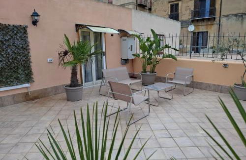 Palazzo Caratozzolo - Attico - Foto 7