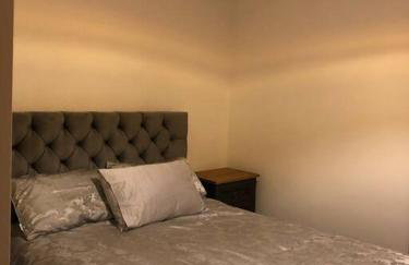 The Villas - Modern Comfort, 15 mins to Silverstone and Milton Keynes - Free parking, Prime, Netflix - Foto 12