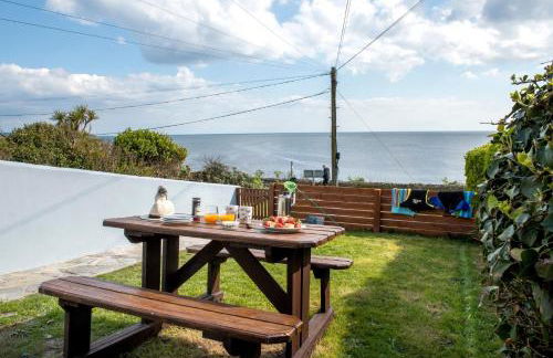 Hawkins Cottage with Hot Tub - Photo 27