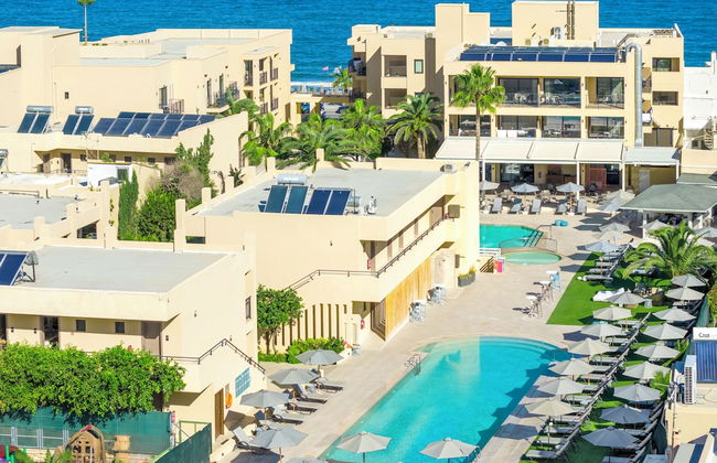 Atlantis Beach Hotel - Photo 25