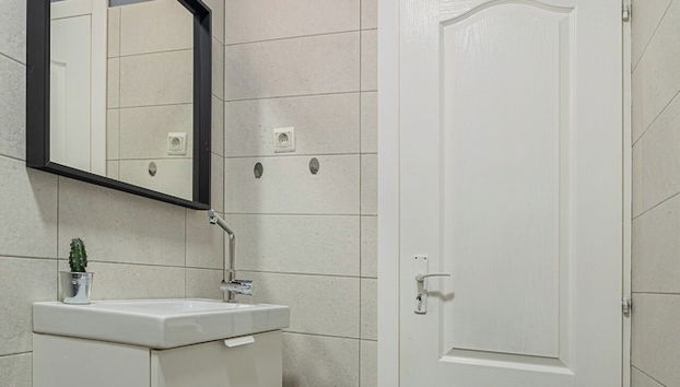 Chic Black & White 2BR on Dambovitei - Photo 4, Bathroom