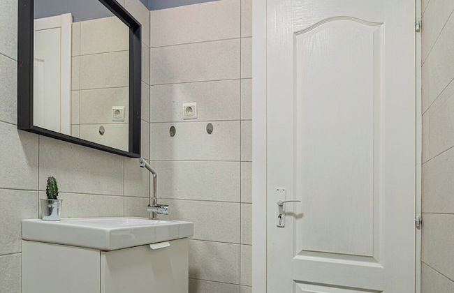 Chic Black & White 2BR on Dambovitei - Foto 21