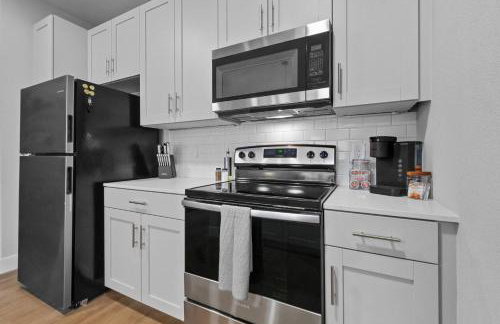 1BR Retreat Near Walmart Campus & AMP U of A - Foto 32