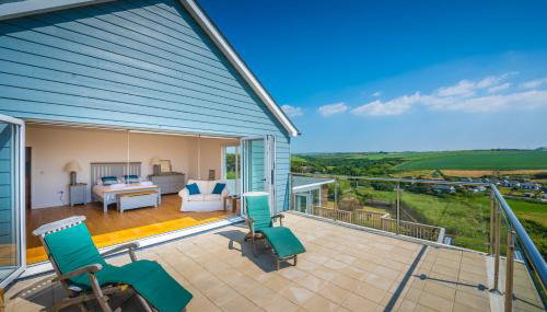 Cornwall Holiday Home with Hot Tub & Sea views - Foto 3