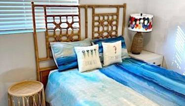 Coastal Charm · Modern Comfort · Ocean View! - Foto 1