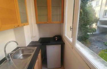 Château 5 min avec balcon et un Stationnement gratuit - Foto 7