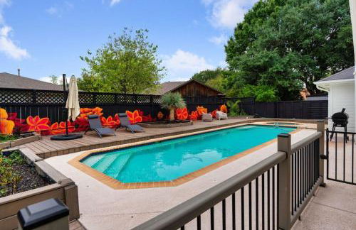 High End Design Home with Pool & Hot Tub Gameroom - Foto 22