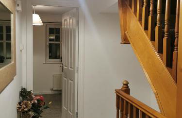 Sun Gardens Retreat- can sleep 10 with 4 Double Beds & 2 sofa beds - Foto 21