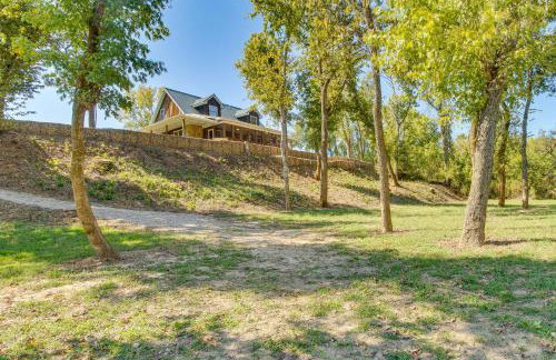 TroutFest Riverfront Norfork Home, Great Fishing - Foto 34