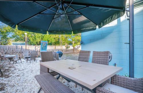 Firepit, Bikes & BBQ! Sleeps 10, 12 mins to Beach! - Photo 2