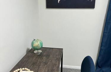 Charming Mentor Home w/ Fenced Backyard - Foto 13