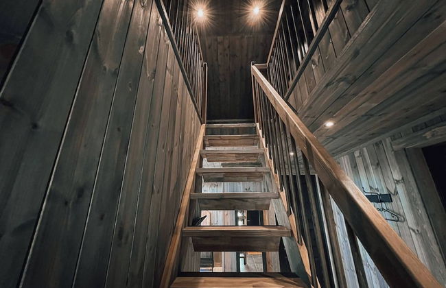 Modern Mountain Cabin - Outdoor Hot Tub - 8 Beds - Photo 43