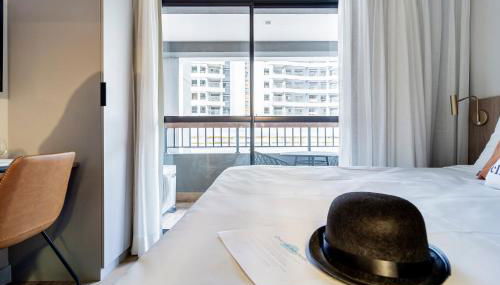 Charlie Uwin Brooklin - Photo 4