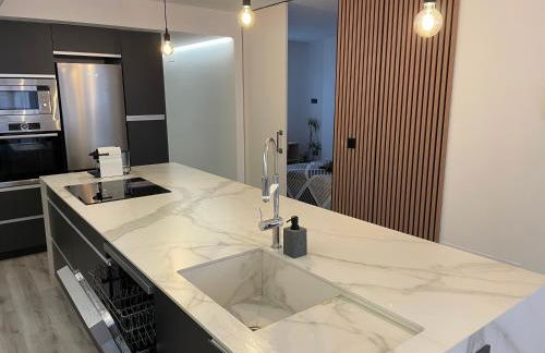 Alicante City Suite 2 - Photo 28