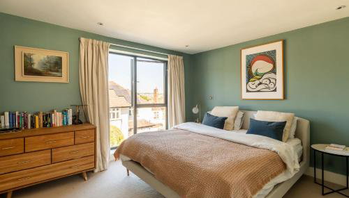 Stylish Family Home with Garden - Foto 4