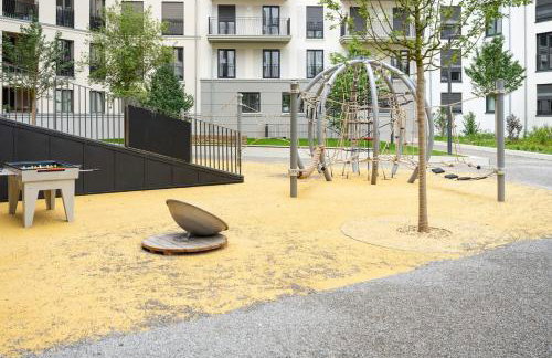 Urban Apartment with 2 Bedrooms - Photo 14