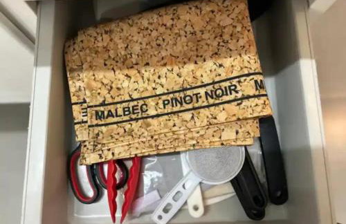 05 - ESTÚDIO LINDO na Savassi com Área privativa, Máquina de lavar, Cozinha completa, TV, Vaga de garagem - Foto 32