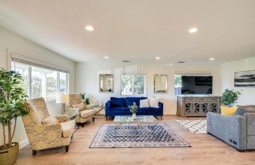 BusinessandFamily Retreat Near Levis Stadium! - Photo 1