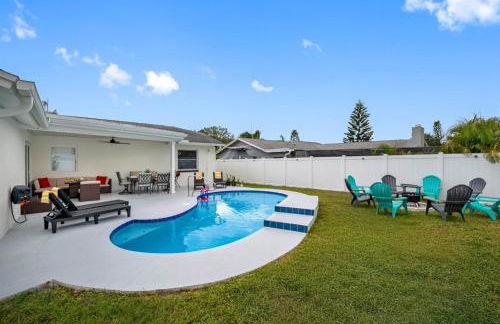 Luxe Getaway w Pool, Games & Fun Vibes - Foto 78