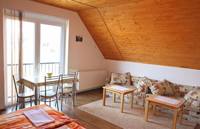 Szabolcs Apartments - Photo 22