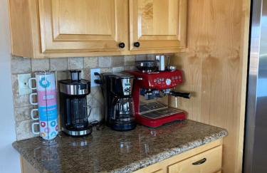 Acres of Bliss - A hillside getaway - Foto 10