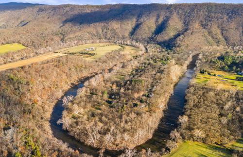 Riverfront w Hot Tub Game Room Fire Pit & More - Foto 72