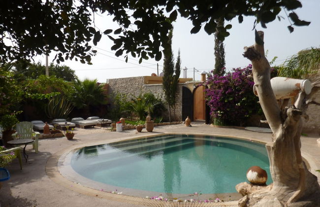 Welcome to Grenadine Double Bedroom and Spacious Garden With Swimming Pool - Foto 17