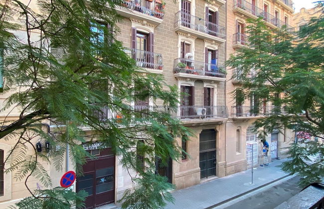 Cosy Urban Oasis 1BD in Poble Sec By Myrentalhost - Photo 18