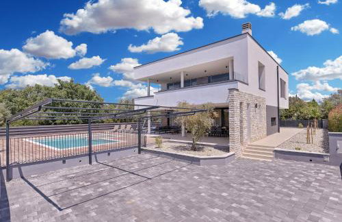 New VILLA TIHI OTOK near the beach - Photo 7