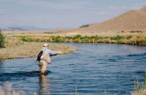 Modern A-frame w/ hot tub + view - Foto 58