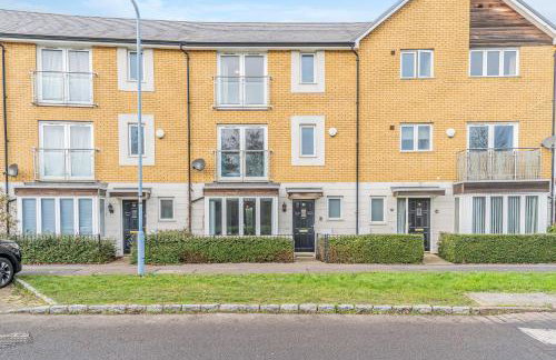 Spacious 5BR House 3 Bathrooms ideal for CONTRACTORS free PARKING - Photo 23