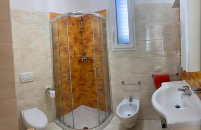 Anna villetta con piscina - Foto 10