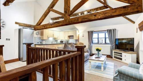 The Saddlery Cheshire - Photo 2