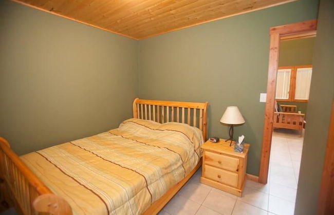 Outlaws Inn by Apex Accommodations - Photo 6