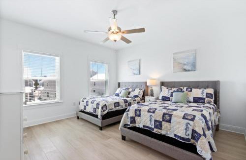 Sandy Cheeks Pet Friendly - Photo 14