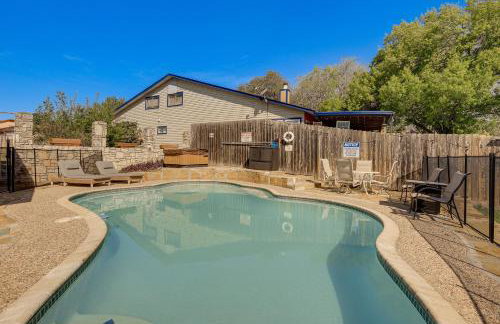 San Antonio Retreat w/ Fenced Pool, Near SeaWorld - Foto 26
