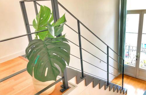 Homelivia, Appart FRIDA, mezzanine, déco raffinée et balcon - Foto 6