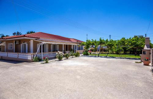 Villa Kotetsi - Foto 33