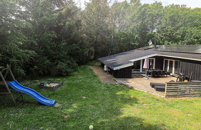 8 Person Holiday Home in Albaek - Foto 36