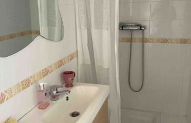 Preciosa casa con piscina - Photo 24