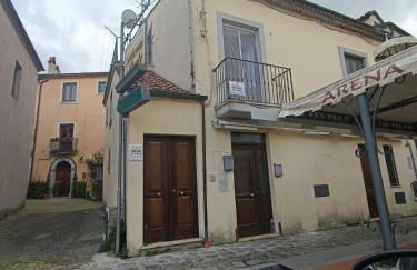 Desiree's Rooms - n 2 camere con bagno privato e balcone - Foto 16