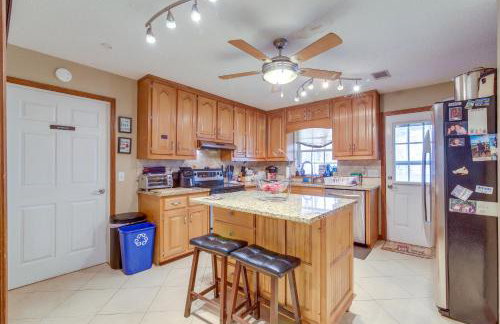 Suwanee Apt with Pet-Friendly Yard, Walk to Park! - Foto 8